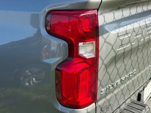 Used 2023 Chevrolet Silverado 1500 LTZ AWD/4WD image 9