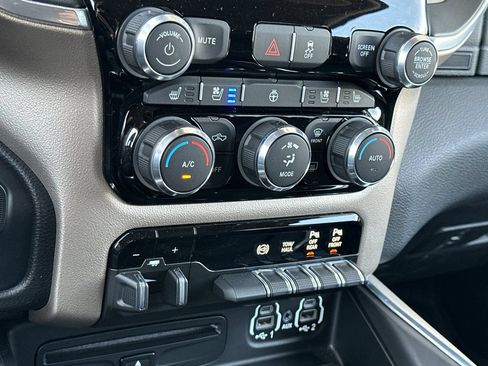 Used 2019 RAM 2500 Laramie AWD/4WD image 23