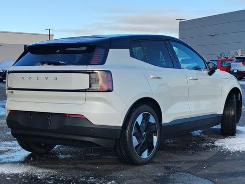 New 2026 Volvo EX30 Ultra w/ Climate Package image 3