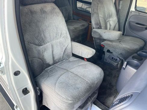 Used 2000 Dodge B1500 RWD image 59
