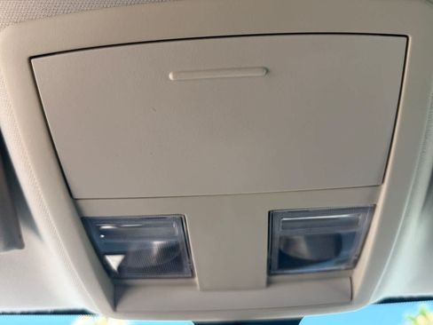 Used 2008 Dodge Magnum R/T w/ Protection Group RWD image 19