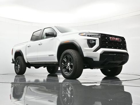 Certified 2024 GMC Canyon Elevation RWD image 38