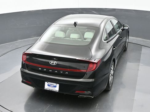 Used 2022 Hyundai Sonata SEL w/ Preferred Accessory Package image 36