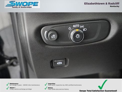 Used 2023 Chevrolet Blazer RS FWD image 17