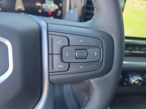 New 2026 GMC Sierra 1500 SLT w/ SLT Premium Package AWD/4WD image 26
