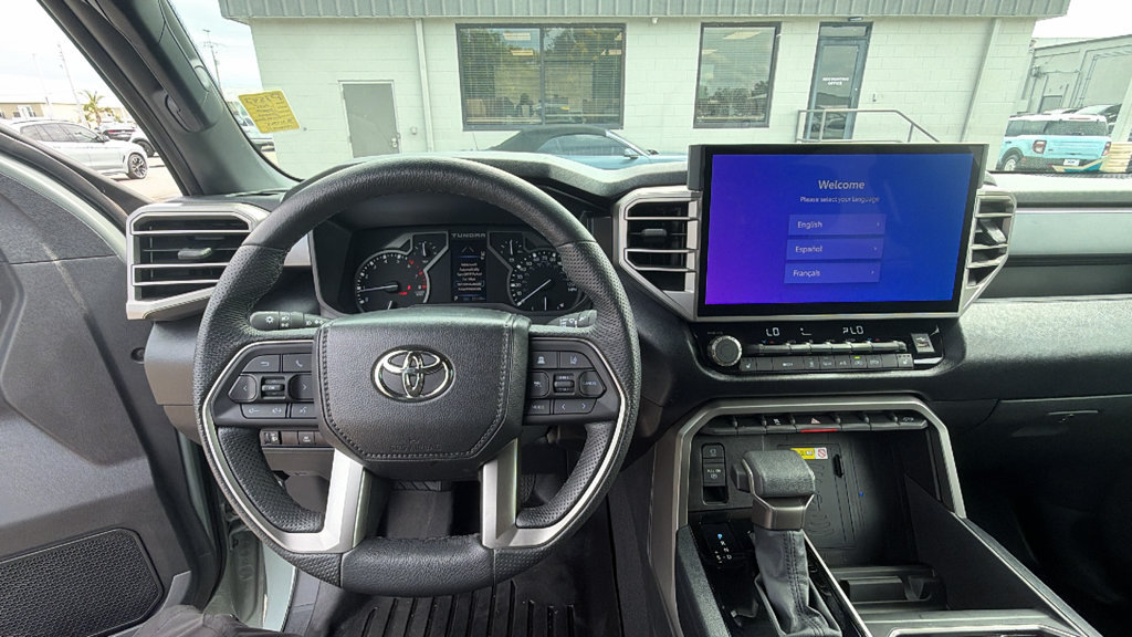 Used 2025 Toyota Tundra SR5 w/ SR5 Premium Package AWD/4WD image 15