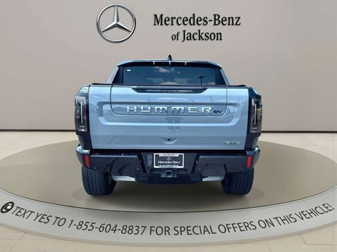 Used 2024 GMC Hummer EV 3X w/ LPO, Illumination Package AWD/4WD image 7