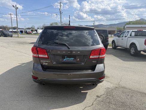 Used 2015 Dodge Journey R/T image 7