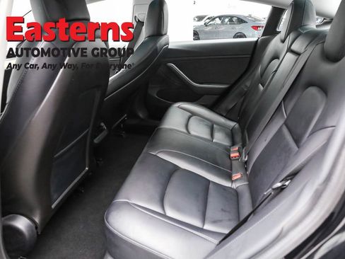 Used 2020 Tesla Model 3 Long Range image 19