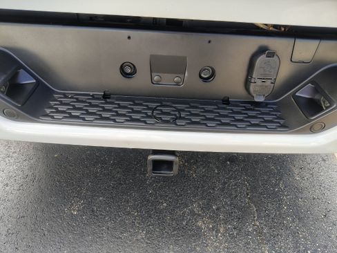 Certified 2025 RAM 1500 Big Horn AWD/4WD image 10