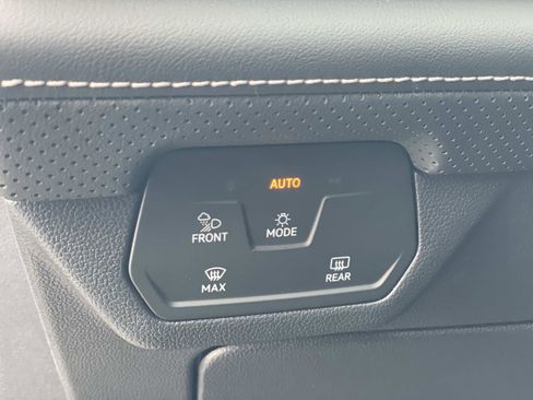 New 2026 Volkswagen Atlas SE AWD/4WD image 14