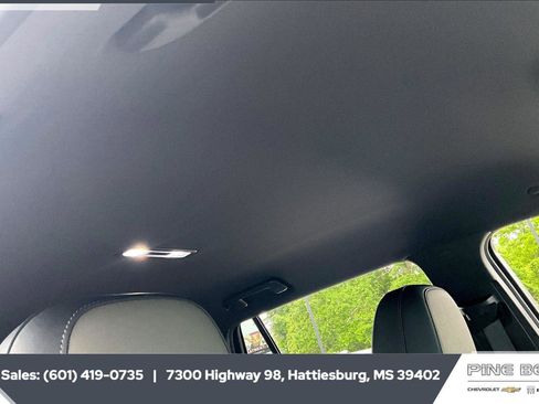 New 2026 Chevrolet Equinox LT w/ Convenience Package II FWD image 16