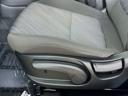 Used 2023 Kia Seltos LX image 15