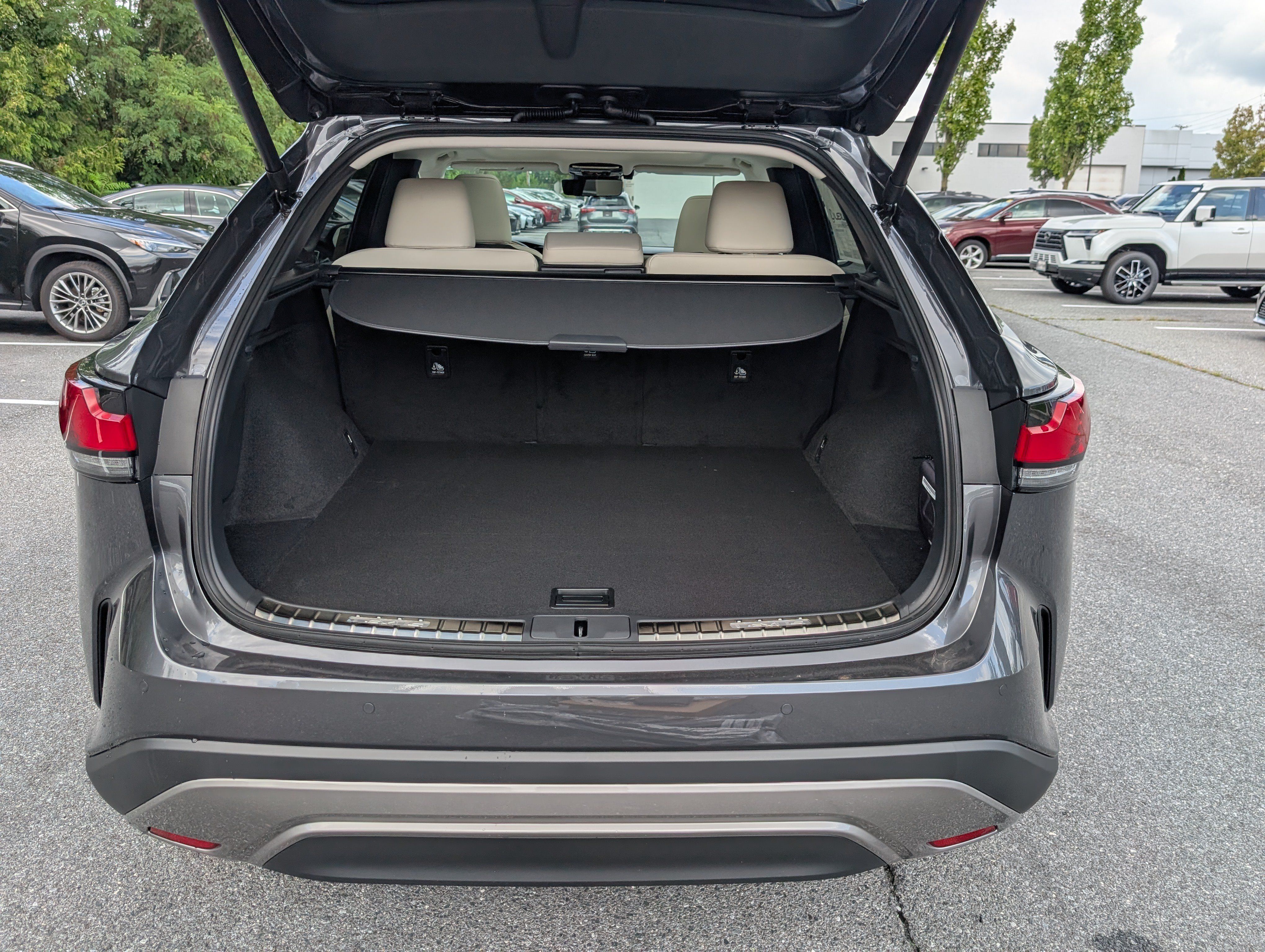 New 2026 Lexus RX 350 w/ Convenience Package AWD/4WD image 9