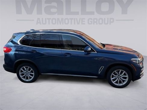 Used 2023 BMW X5 xDrive40i w/ Premium Package image 7