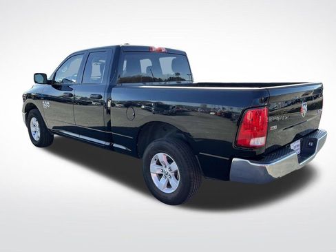 Used 2024 RAM 1500 Classic SLT image 7