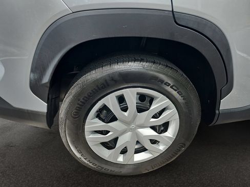 Used 2022 Toyota Corolla Cross L FWD image 43
