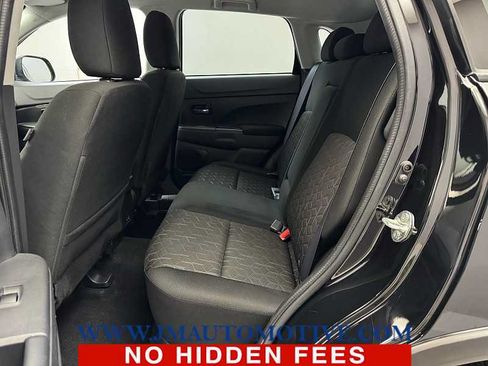 Used 2025 Mitsubishi Outlander Sport LE AWD/4WD image 14
