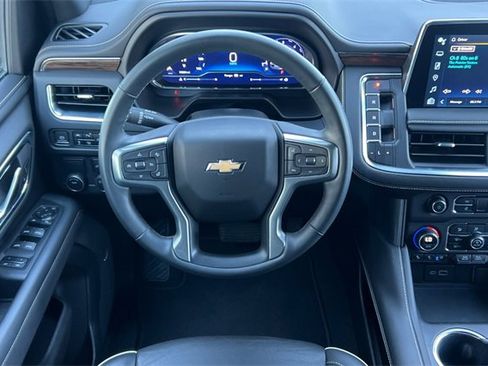 Used 2023 Chevrolet Tahoe Premier image 17