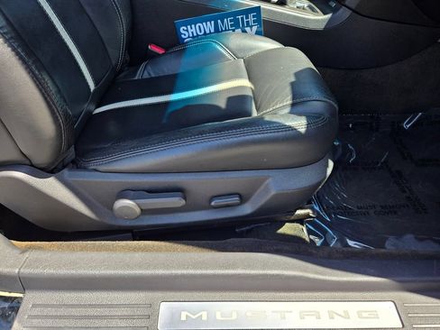 Used 2013 Ford Mustang GT Premium w/ Comfort Pkg RWD image 47