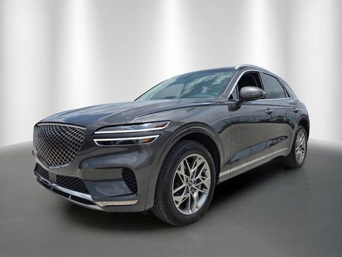 Used 2025 Genesis GV70 2.5T AWD/4WD image 7