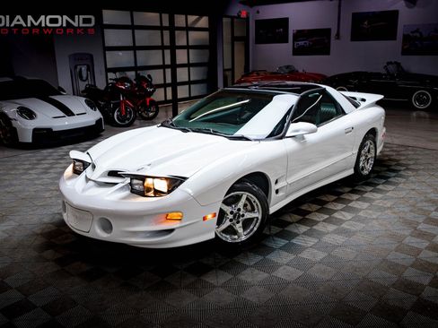 Used 2000 Pontiac Firebird Formula image 7