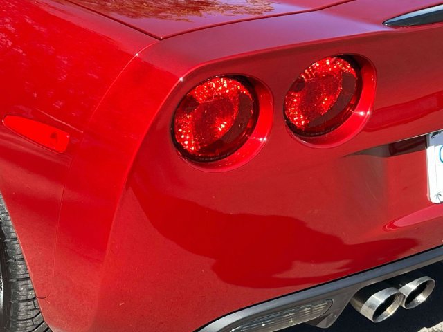 Used 2008 Chevrolet Corvette Coupe w/ Preferred Equipment Group RWD image 10