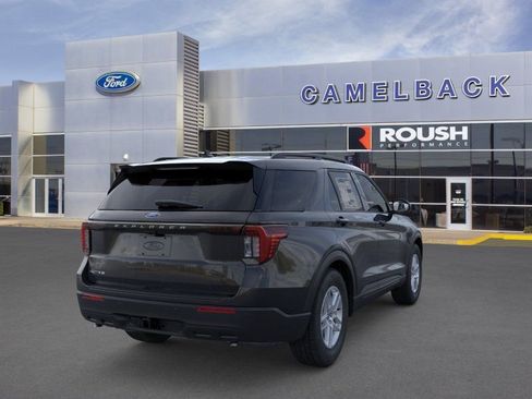 New 2026 Ford Explorer Active RWD image 38