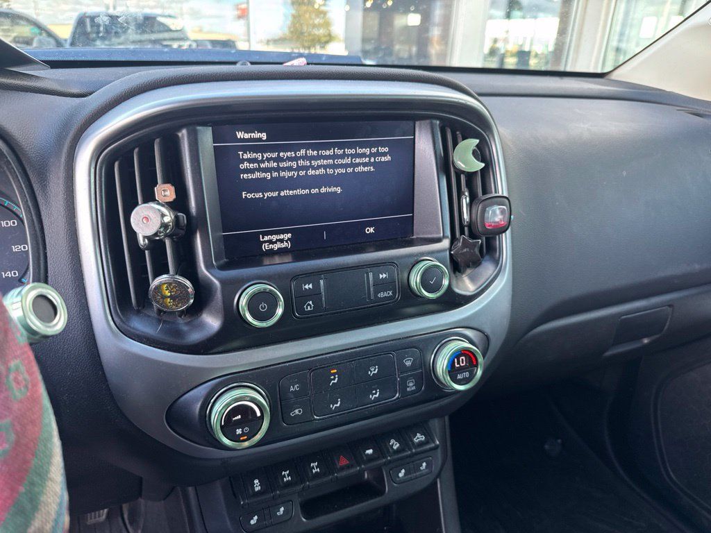 Used 2022 Chevrolet Colorado ZR2 AWD/4WD image 11