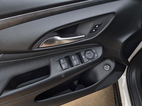 New 2026 Buick Envista Sport Touring w/ Studio Series image 8