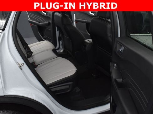 New 2025 Ford Escape SE w/ PHEV Premium Package image 13