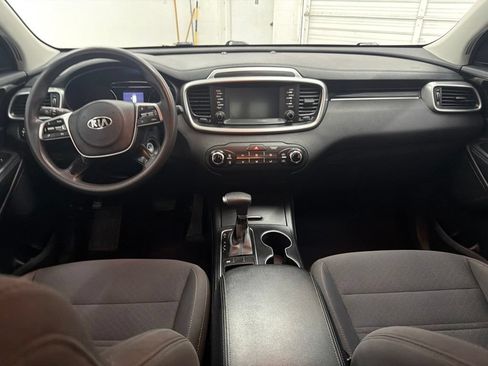 Used 2020 Kia Sorento FWD V6 image 23