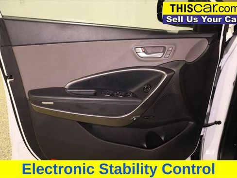 Used 2014 Hyundai Santa Fe Sport w/ Technology Package 04 image 25