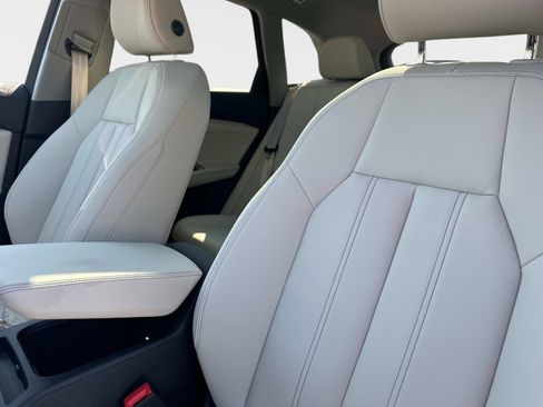 New 2025 Audi Q5 Premium image 20