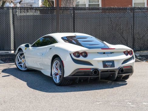 Used 2021 Ferrari F8 Tributo RWD image 35