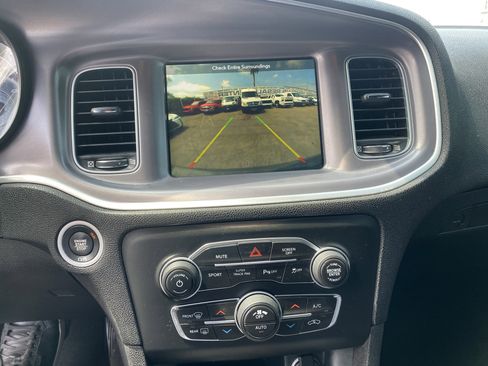 Used 2019 Dodge Charger GT RWD image 14