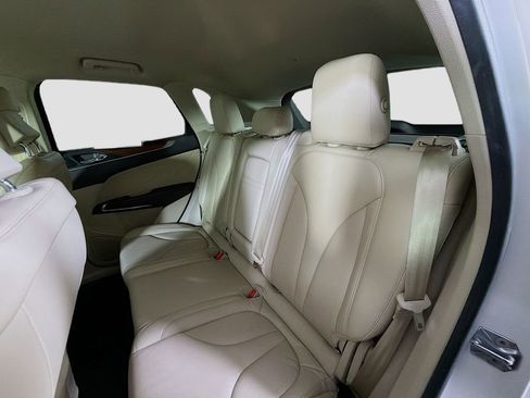 Used 2019 Lincoln MKC Select w/ Select Plus Package image 24