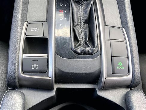 Used 2021 Honda Civic Sport image 33