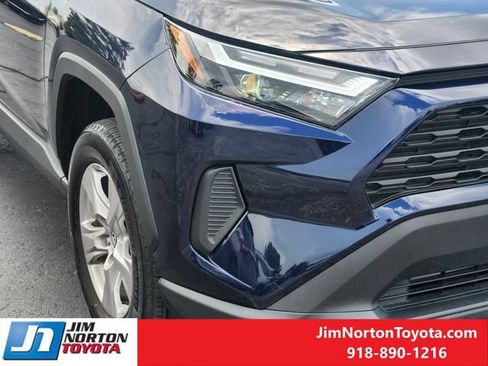 Used 2025 Toyota RAV4 XLE FWD image 9