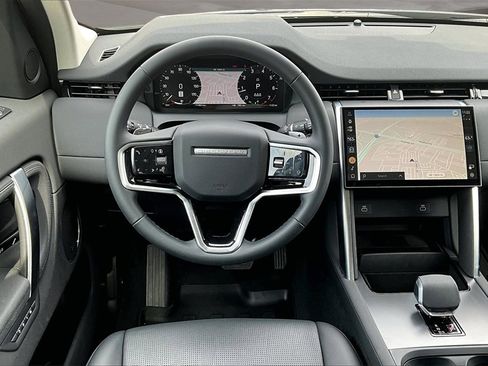 Certified 2025 Land Rover Discovery Sport S image 5