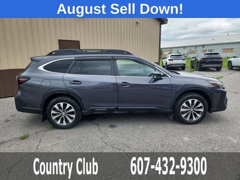 Used 2025 Subaru Outback Limited AWD/4WD image 9