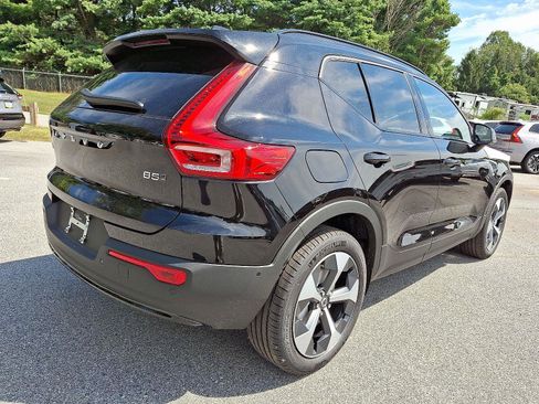 New 2026 Volvo XC40 B5 Plus w/ Protection Package Premier image 4