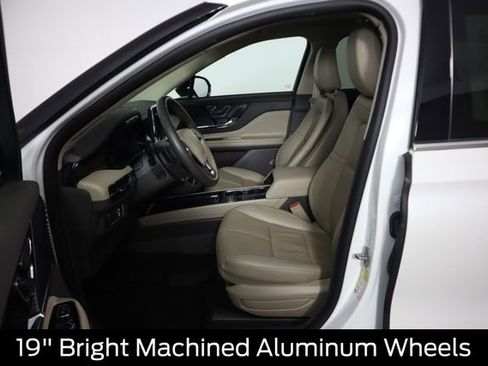 Used 2022 Lincoln Corsair Reserve w/ Equipment Group 201A image 31