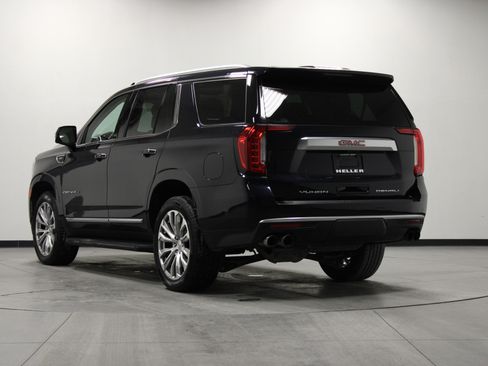 Used 2023 GMC Yukon Denali w/ Advanced Technology Package image 6