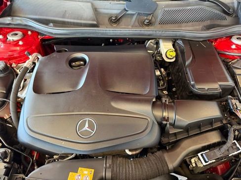Used 2017 Mercedes-Benz GLA 250 image 26