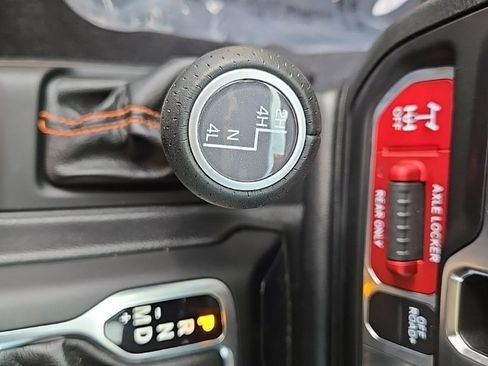 Used 2022 Jeep Gladiator Mojave w/ LED Lighting Group image 38