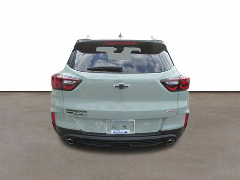Used 2024 Chevrolet TrailBlazer RS w/ Driver Confidence Package AWD/4WD image 4