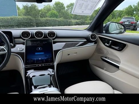 Certified 2022 Mercedes-Benz C 300 4MATIC Sedan image 19