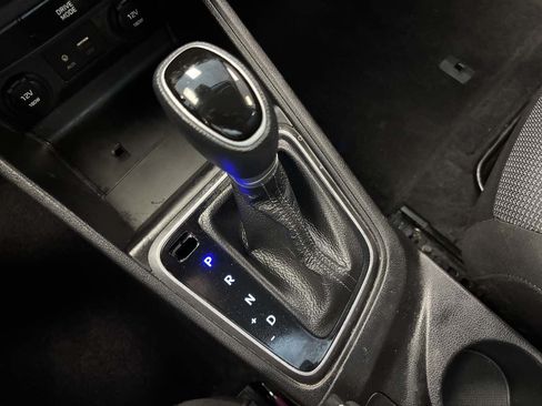 Used 2022 Hyundai Accent SE FWD image 18