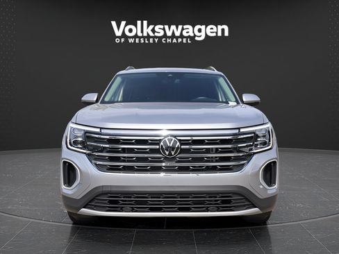 Certified 2026 Volkswagen Atlas SE AWD/4WD image 3
